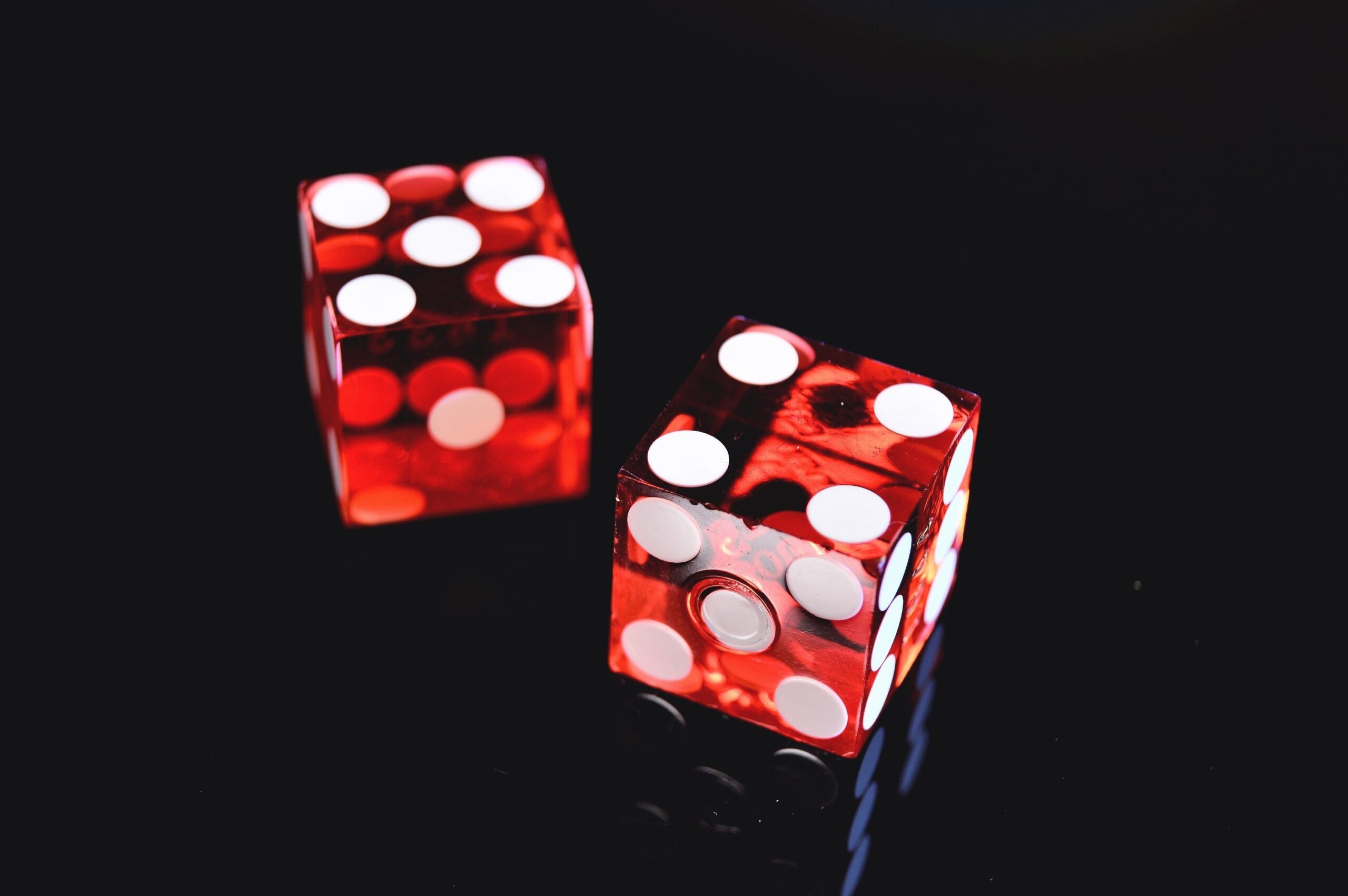 2-red-dices