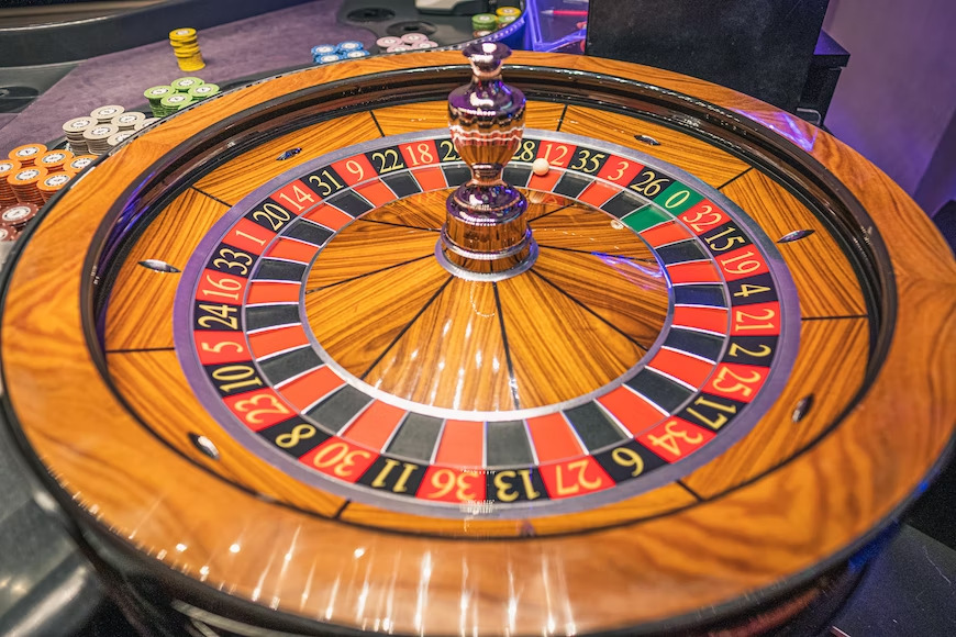 roulette-made-by-wood